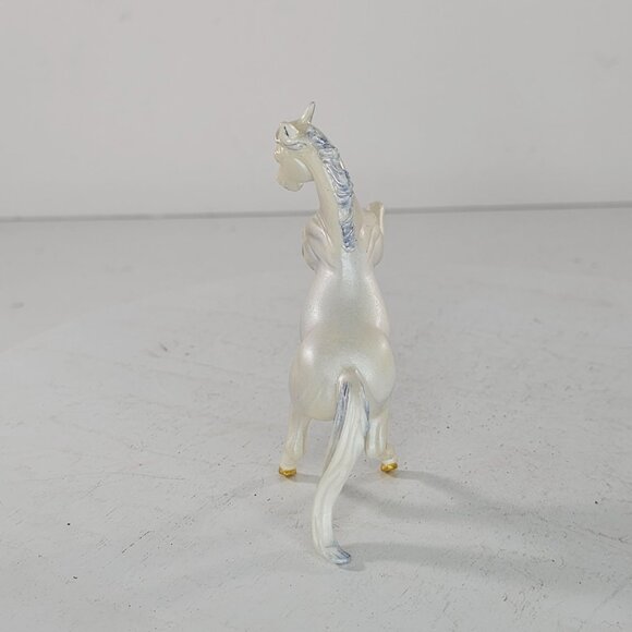 Breyer Stablemate Fantasy Play Set Pegasus Horse #5911 *Missing Wings* - Picture 6 of 8